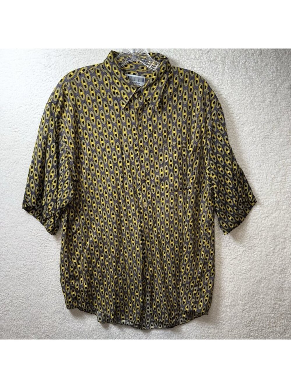 Vintage United Shirt Button L  Mens Short Sleeve Rayon Abstract Geometric READ